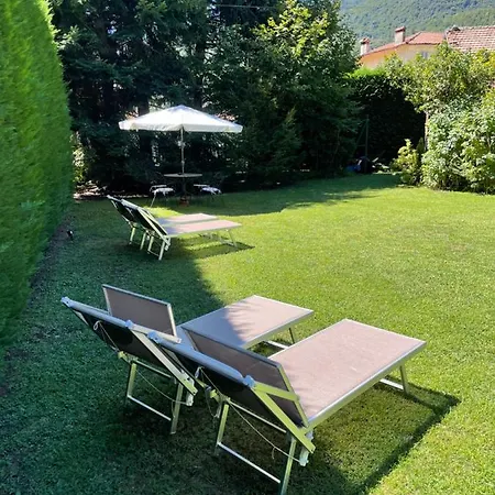 Dimora Fiorita Junior My Séjour à la campagne Varallo