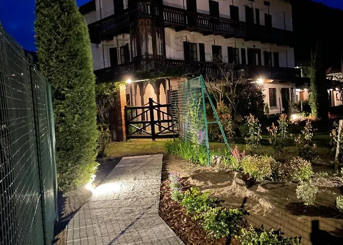 Dimora Fiorita Junior My 乡村民宿 *